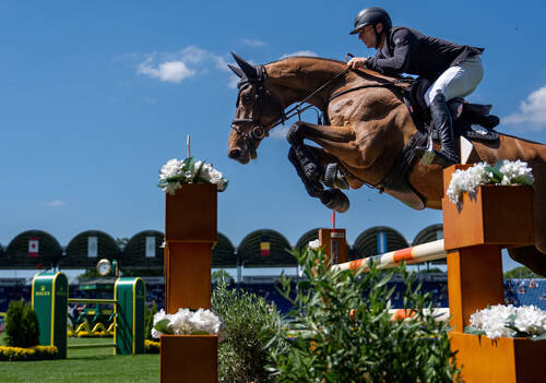 Richard Vogel (GER) in competition with United Touch S in the Prize of Soers