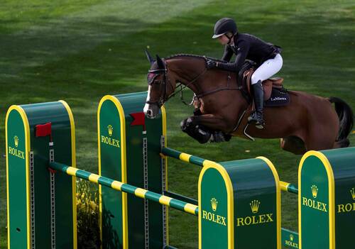 EXCLUSIVE INTERVIEW WITH SOPHIE HINNERS