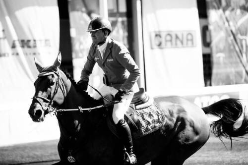 Philip Weischaupt und Sansibar 89 (Photo: Rolex Grand Slam of Show Jumping / Ashley Neuhof)