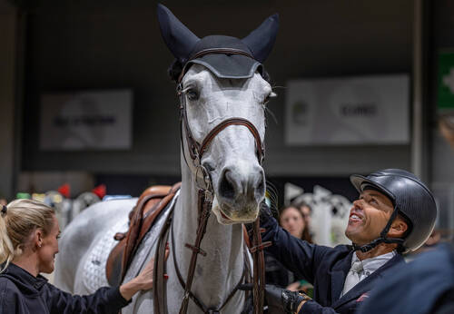 Kent Farrington, Greya and Denise Moriarty