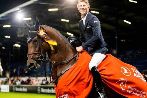 Max Kühner and Elektric Blue P (Photo: Rolex Grand Slam / Ashley Neuhof)